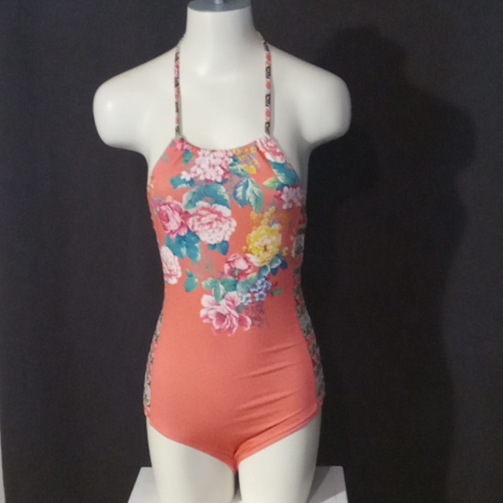 HOBIE WOMENS ONE OIECE SWIMSUIT